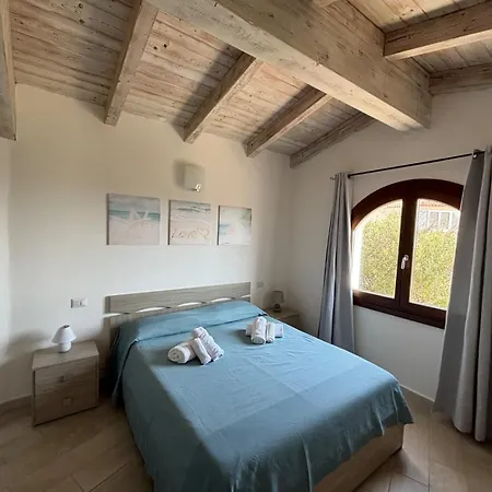 Alba Vista Mare - Mit Meerblick Und Pool Budoni, Sardinien Tanaunella