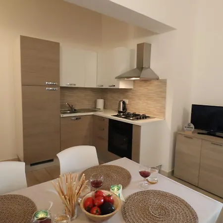 Alba Vista Mare - Mit Meerblick Und Pool Budoni, Sardinien Apartmán *