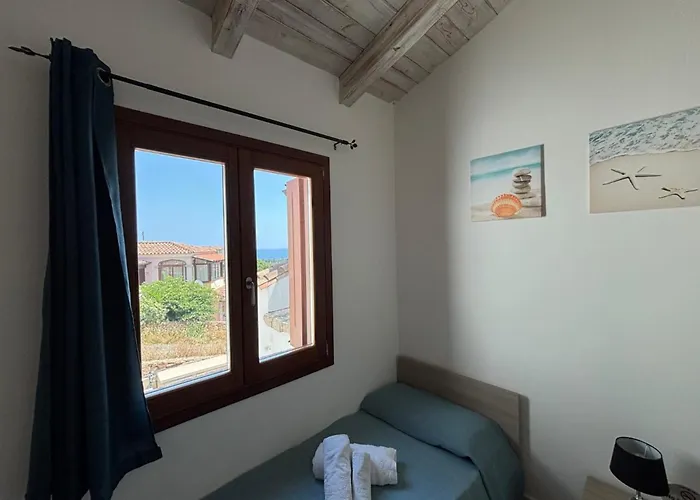Alba Vista Mare - Mit Meerblick Und Pool Budoni, Sardinien *